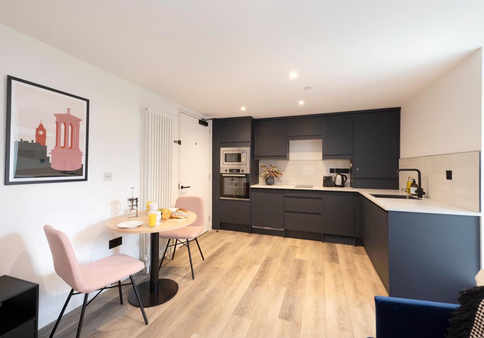 Charming Studios Near Holyrood Park & Calton Hill EDI Zimmer foto