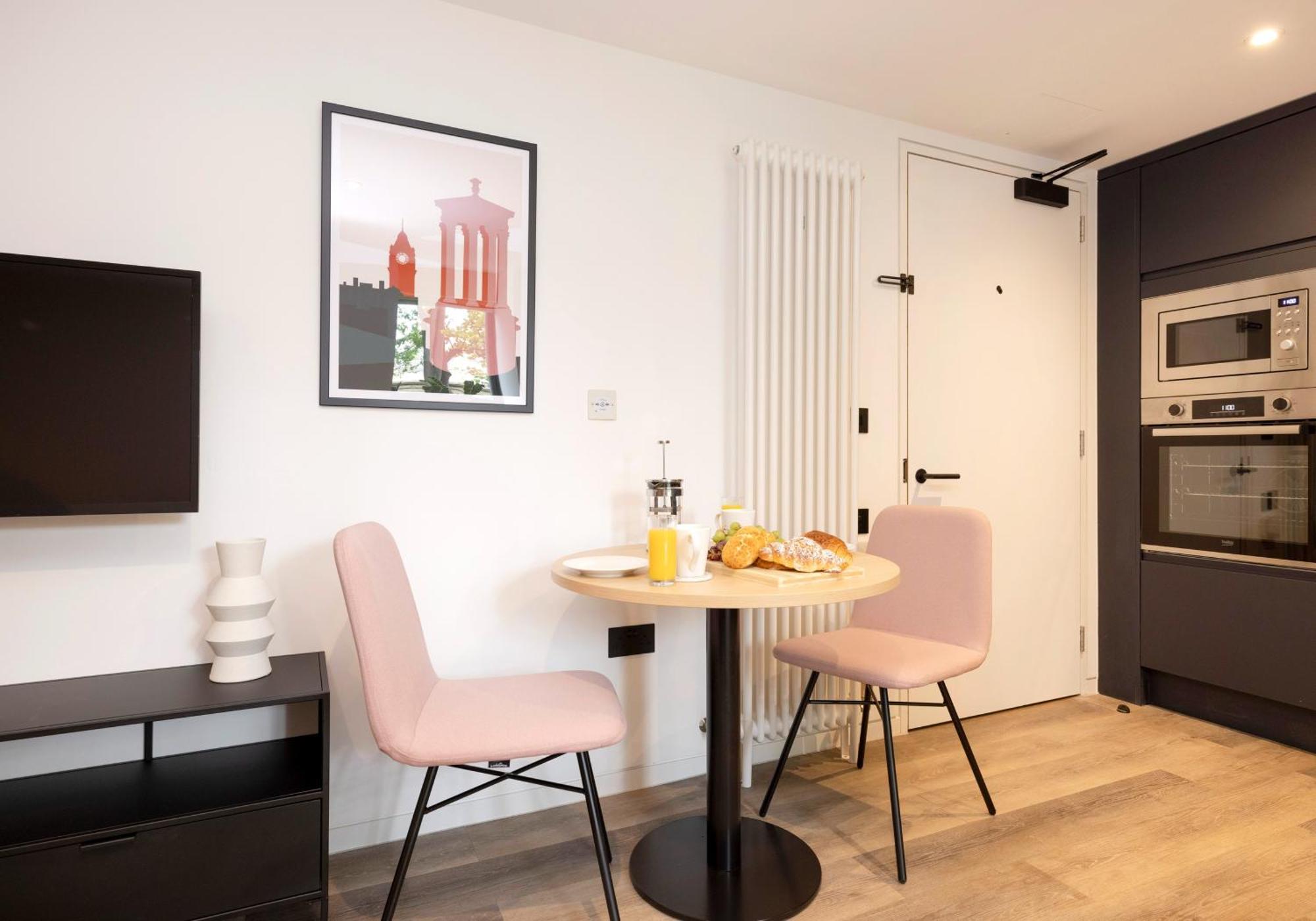 Charming Studios Near Holyrood Park & Calton Hill EDI Zimmer foto